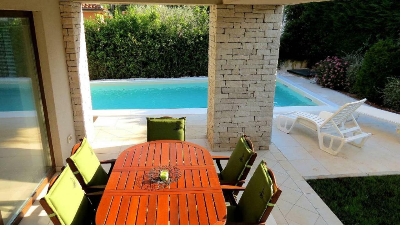House Mia Apartment Ližnjan Екстериор снимка