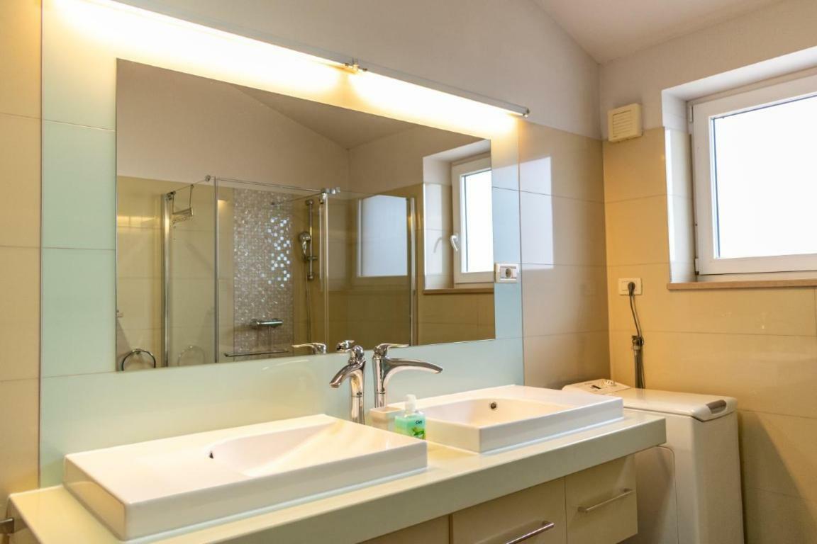 House Mia Apartment Ližnjan Екстериор снимка